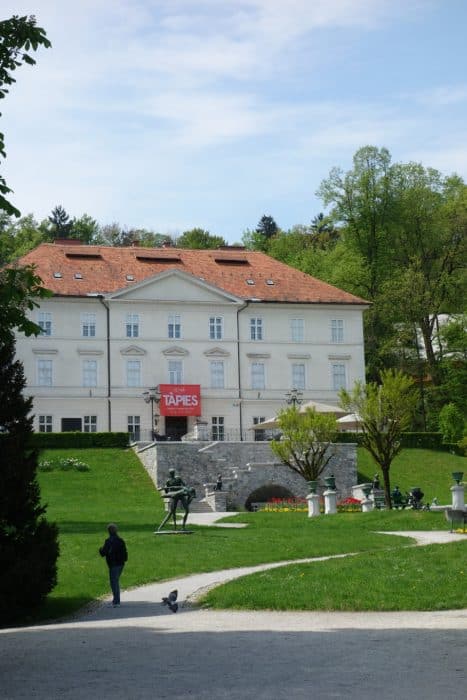 A Complete Guide To Ljubljana, Slovenia 7 A guide to Ljubljana: The green and bohemian city that stole our hearts, things to do, metelcova, bohemian, green, river, SUP, canoe, alternative things to do, off the beaten track, artists, sights, tour