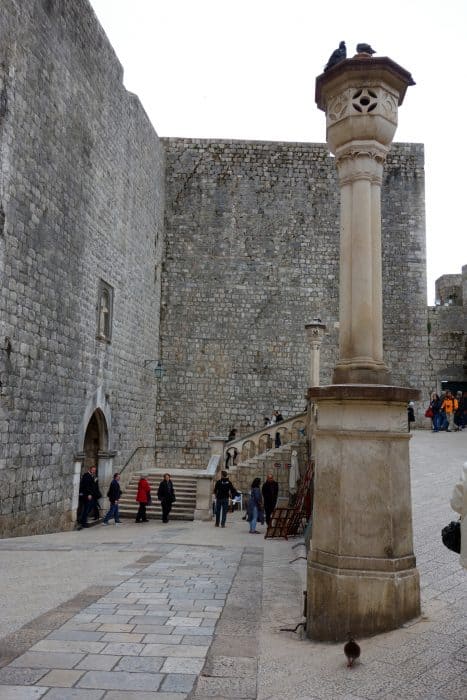 pile gate, Discovering the real King's Landing on the Dubrovnik Game Of Thrones tour!, the red keep, joffrey death, the purple wedding, walk of shame, blackwater bay, belish, sansa, cersei, jaime, tyrion, lannister, scenes, where game of thrones was filmed, filming locations,