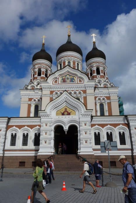 travel, backpacking, travelling, traveling, europe, Ukraine, kiev, chernobyl, Warsaw, Poland, Latvia, riga, Lithuania, vilnius, Estonia, Tallinn, Finland, Helsinki, ferry, things to do, what to do, night bus, coach, transport, hostels, 