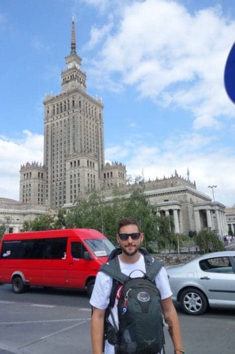 How to keep your belongings safe whilst travelling/ backpacking. Tips for the road, backpack, travel, traveling, traveler, traveller, tips, advice, safety, stolen, con, transport, bus, coach, train, locker, lock, key, how to go backpacking, round the world trip, money, passport, hostel, hostels, staying in hostels, dorm room, dorms, budget travel, student, 