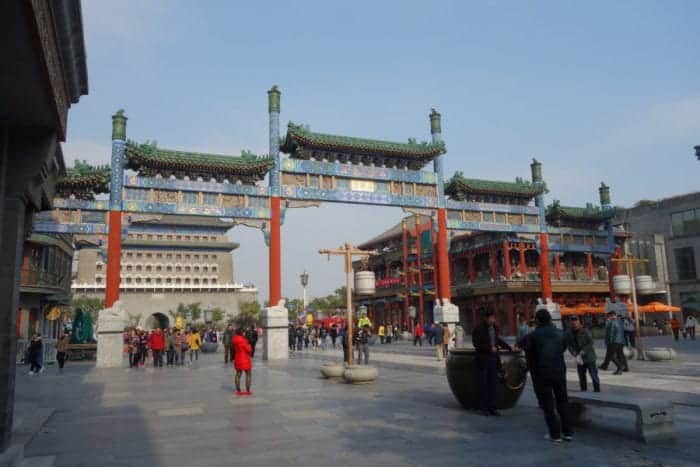 Here's our guide to Beijing: best things to do in Beijing & our rough guide to Beijing, Tiananmen Square, Forbidden City, Temple of Heaven Gardens, Dashilan street, Great Wall of China, Badaling, Gubeikou, Jinshanling, Mutianyu, toboggan, hostel, what to see, guide, things to do, do I need I.D for the forbidden city, 