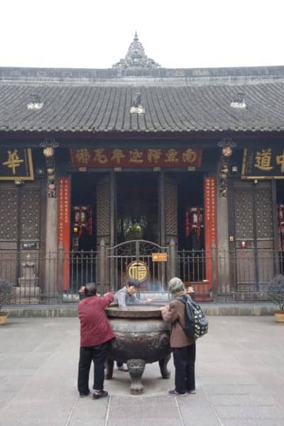  backpacking, travel, travelling, traveling, Asia, South East Asia, Beijing, The Great Wall of China, mUTIANYU, Sleeper train, Hard sleep, Hong Kong, Pingyao, Traditional, modern, what is china really like, monk, mountains, Zhangjiajie, Guilin, Yanghshou, Xingping, li river, Xian, Chengdu, Panda, Buddha, Leshan, Terracotta warriors, visa, how to backpack in china, explore, adventure