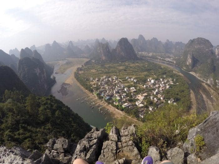  backpacking, travel, travelling, traveling, Asia, South East Asia, Beijing, The Great Wall of China, mUTIANYU, Sleeper train, Hard sleep, Hong Kong, Pingyao, Traditional, modern, what is china really like, monk, mountains, Zhangjiajie, Guilin, Yanghshou, Xingping, li river, Xian, Chengdu, Panda, Buddha, Leshan, Terracotta warriors, visa, how to backpack in china, explore, adventure
