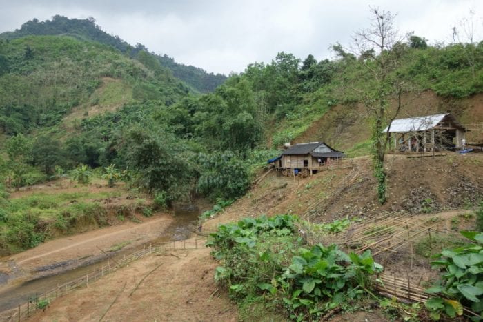 Riding around the amazing Phong Nha National Park: Exploring the worlds largest caves and the jungle lined Ho Chi Minh Trail. Phong Nha Ke Bang, Motorbike, Ho Chi Minh trail, Khe San, how to ride to Phong Nha, should I take extra petrol in vietnam on a motorbike, scooter, villages, trails, Can I get from Hue to Phong Nha, Hue, Riding, Route, Caves, Dark Cave, Hang En, Paradise cave, expensive, tours, Biggest cave in the world, Son Doong