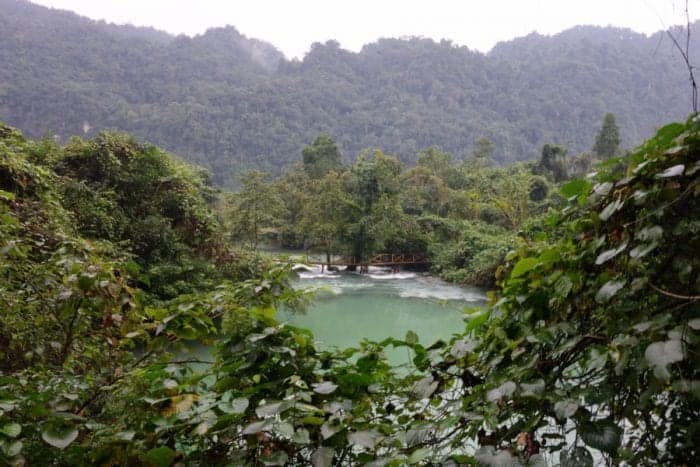 Riding around the amazing Phong Nha National Park: Exploring the worlds largest caves and the jungle lined Ho Chi Minh Trail. Phong Nha Ke Bang, Motorbike, Ho Chi Minh trail, Khe San, how to ride to Phong Nha, should I take extra petrol in vietnam on a motorbike, scooter, villages, trails, Can I get from Hue to Phong Nha, Hue, Riding, Route, Caves, Dark Cave, Hang En, Paradise cave, expensive, tours, Biggest cave in the world, Son Doong