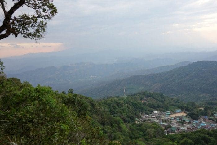 A guide to Chiang Mai: The amazing and adventure filled Thai city that instantly felt like home, Chiang Mai things to do, Doi Suthep, views, Elephants, elephant trekking, Elephant no riding, Elephant sanctuary, zipline, zip lining, jungle, gibbons, flight of the gibbon, temples, hiking, homestay, trekking, rent a scooter, rent a motorbike, pai, how to get to Pai from Chiang Mai, Mekong slow boat, Laos, Chiang Rai, Wat Suan Dok, Wat Pan Tao, Wat Pansao, Wat Lok Malee, Wat Sri Suphan, Wat Chiang Man, Wat Jet Yot, pad Thai, vegetarian food, markets, night market, Chiang Mai guide, what to do in Chiang Mai, Bangkok to Chiang Mai, monks trail, 