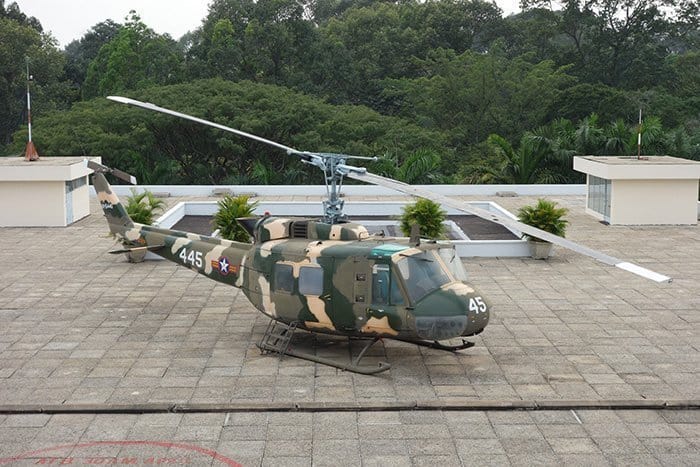 things to do in Ho Chi Minh City, Saigon, things to see, war, war remnants, independence palace, statue, notre dame cathedral, tank, tunnels, helicopter, vietnam, north vietnam, American army, fall of Saigon, motorbikes, scooters, off the beaten track, off the beaten path, different things to see, propaganda, hammer and sickle, 
