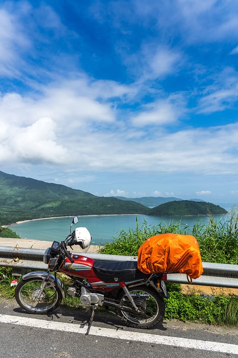 3 weeks in Vietnam itinerary 3 weeks backpacking three blog hai van pass motorbike 2