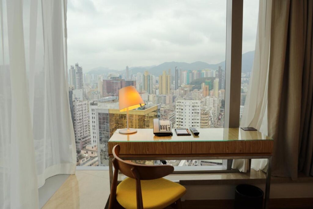 the beacon hong kong