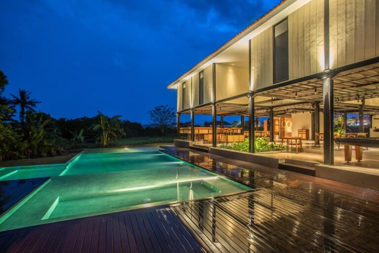 tribal coworking hostel bali