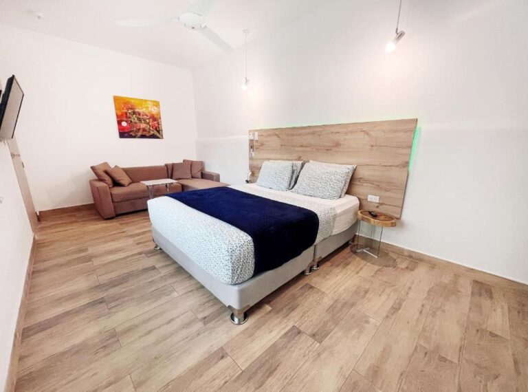 Comunidad Calle 13 Hotel Boutique Santa Marta Colombia